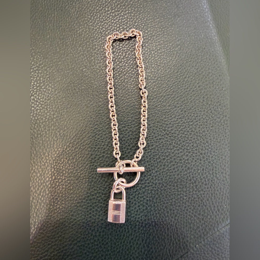 Hermes Kelly Cadenas toggle bracelet in sterling silver - Picture 1 of 5